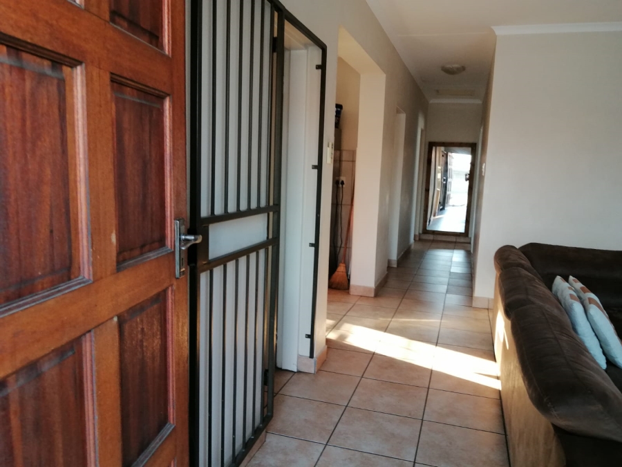 3 Bedroom Property for Sale in Waterval East North West